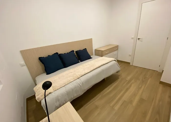 Apartamento Recien Reformado Zona Estaciones 公寓 *